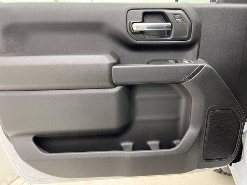 2025 GMC Sierra 2500HD Pro