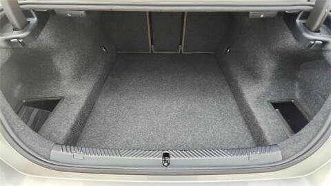 2025 BMW 5 Series 530i xDrive