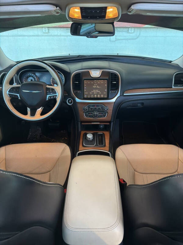 2015 Chrysler 300 C Platinum