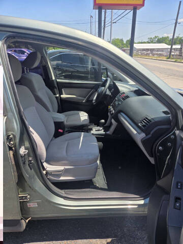 2015 Subaru Forester 2.5i