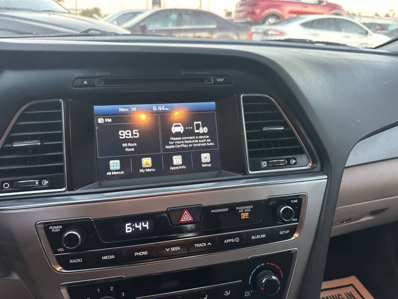 2017 Hyundai Sonata SE