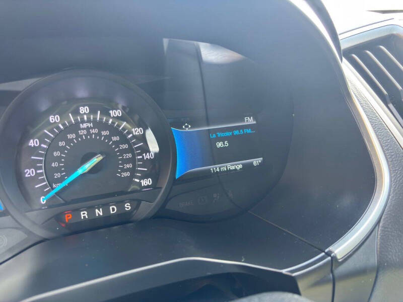 2021 Ford Edge