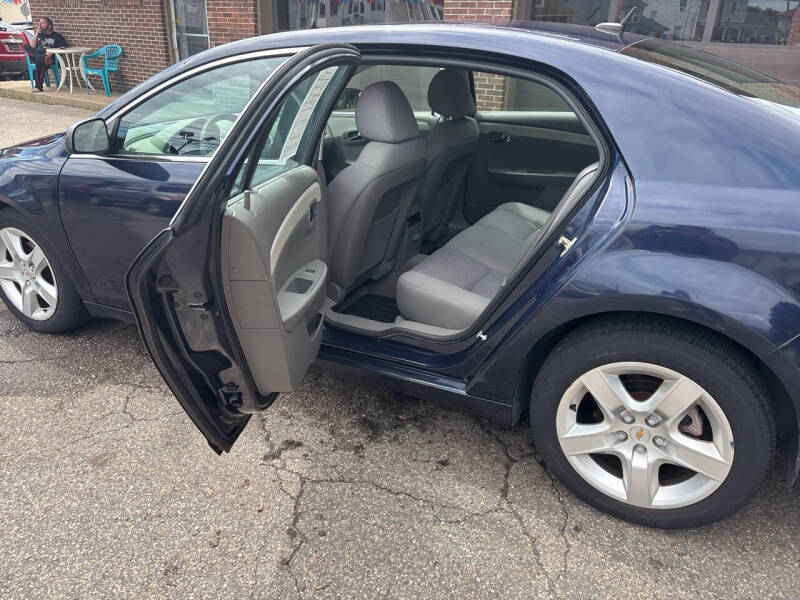 2011 Chevrolet Malibu LS