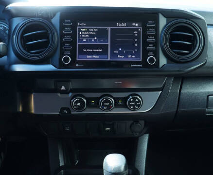 2022 Toyota Tacoma SR