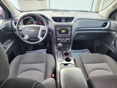 2017 Chevrolet Traverse LT