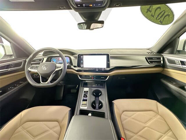 2024 Volkswagen Atlas Cross Sport SE 4Motion