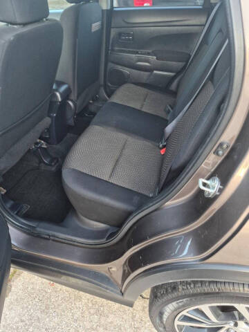 2016 Mitsubishi Outlander Sport ES