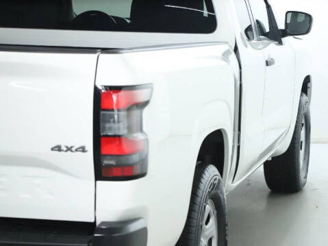 2024 Nissan Frontier S