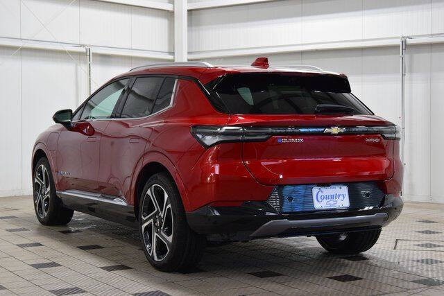 2026 Chevrolet Equinox EV LT 2