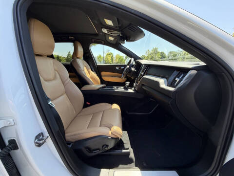 2019 Volvo XC60 T5 Inscription