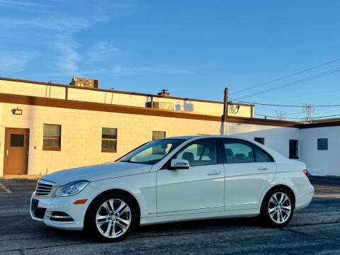 2012 Mercedes-Benz C-Class C 300 Luxury 4MATIC