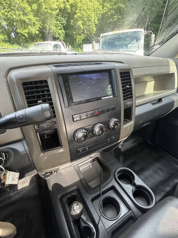 2012 RAM 3500 SLT