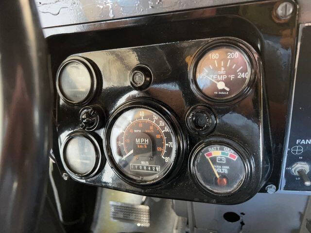 1997 AM General Hummer H1