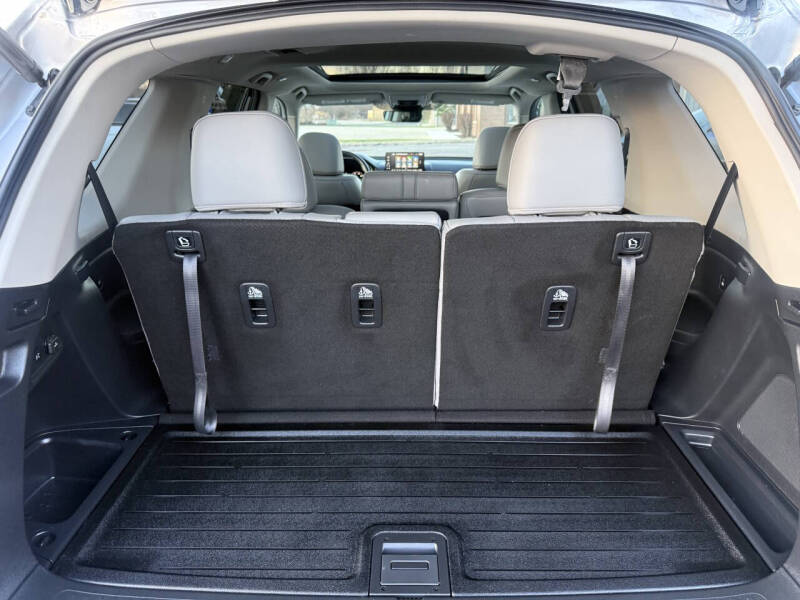 2025 Honda Pilot Touring