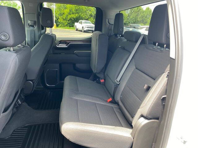2025 GMC Sierra 1500 Elevation Standard
