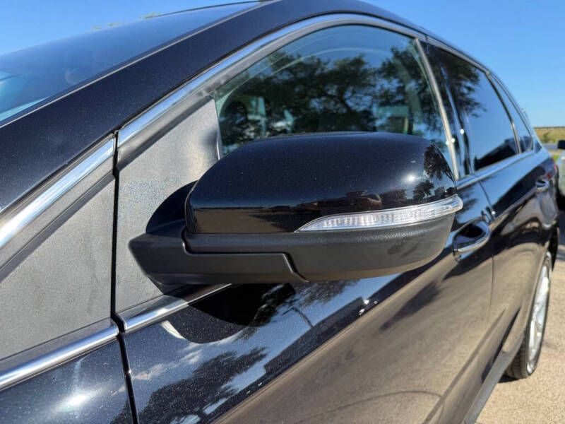 2021 Ford Edge Titanium