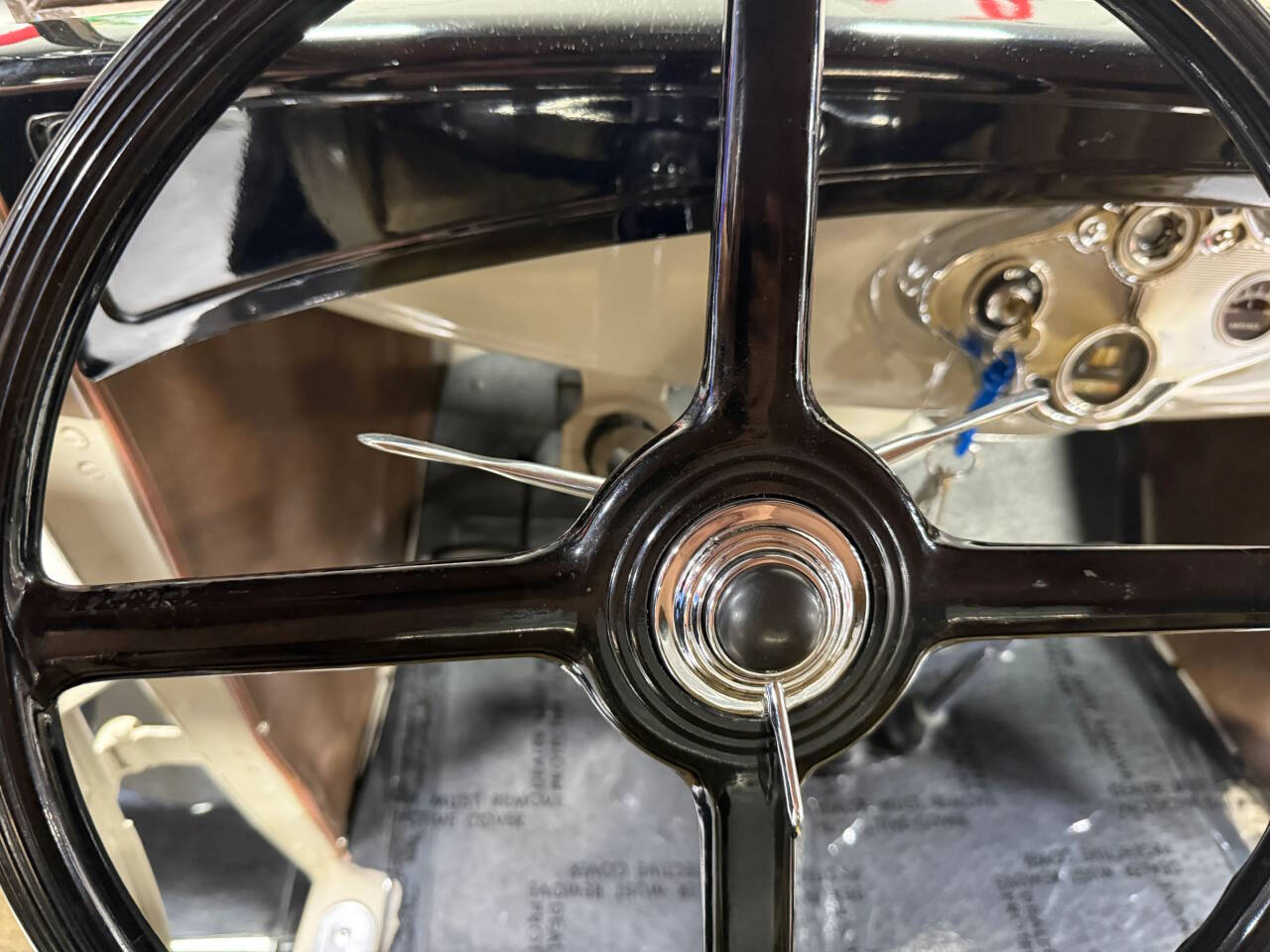 1930 Ford Model A 84