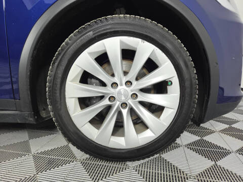 2016 Tesla Model X 75D