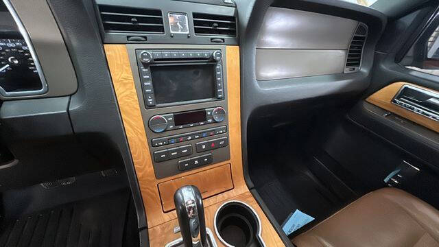 2013 Lincoln Navigator L