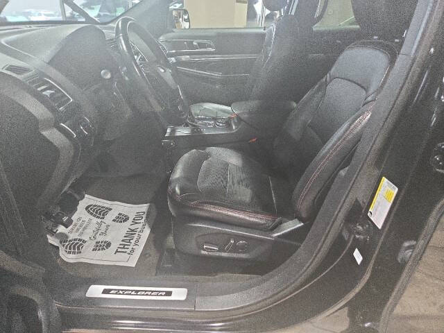 2018 Ford Explorer Sport