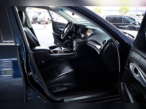 2018 Infiniti Q70L 3.7 Luxe