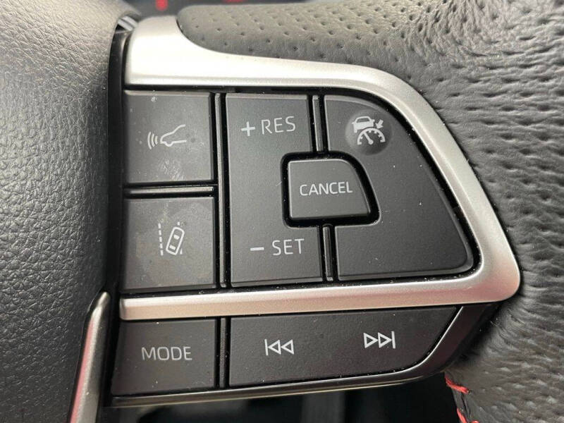 2025 Toyota Sienna XSE 7-Passenger