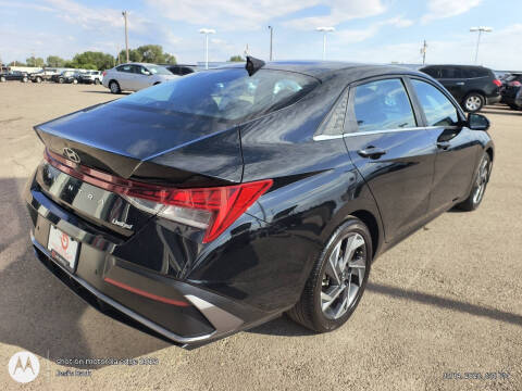 2024 Hyundai Elantra Limited