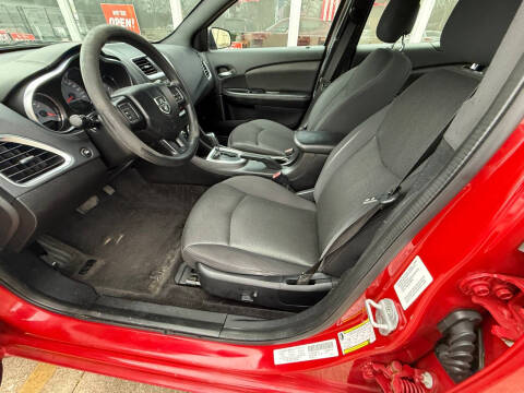 2012 Dodge Avenger SE V6