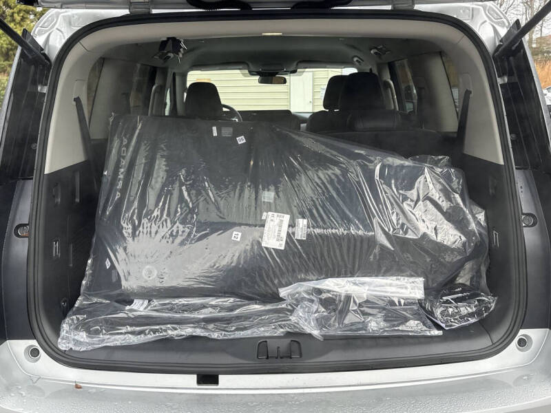 2026 Nissan Armada SV