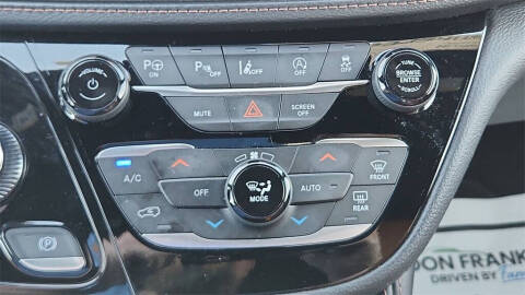 2024 Chrysler Pacifica Pinnacle