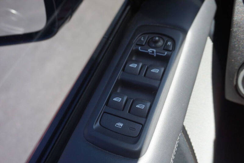 2015 Land Rover LR4 HSE LUX
