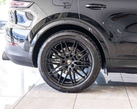 2024 Porsche Cayenne Coupe