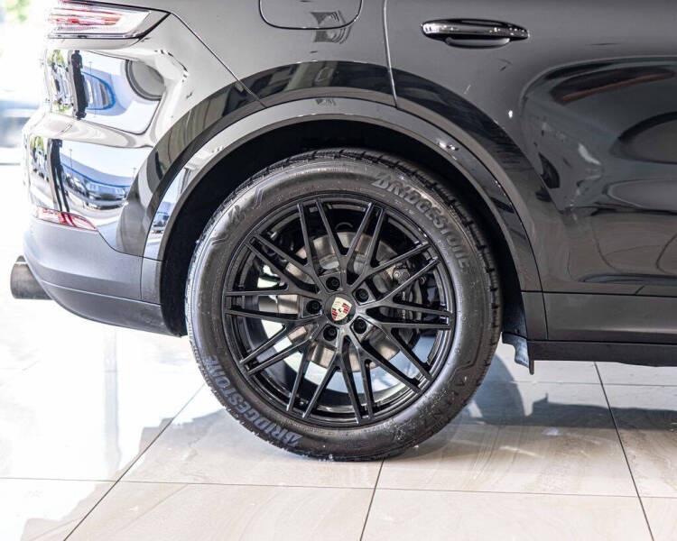 2024 Porsche Cayenne Coupe