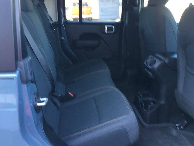 2024 Jeep Gladiator Willys