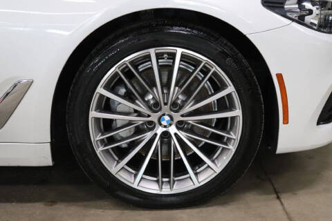 2019 BMW 5 Series 540i