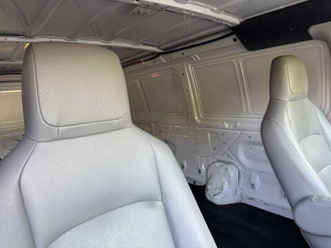 2013 Ford E-Series E-250