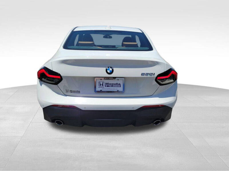 2023 BMW 2 Series 230i