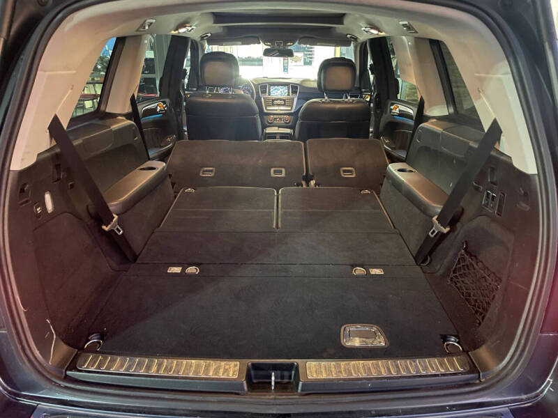 2015 Mercedes-Benz GL-Class GL 550 4MATIC