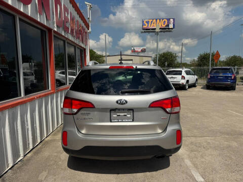 2015 Kia Sorento LX