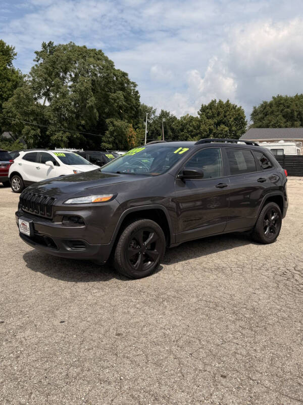 2017 Jeep Cherokee Sport
