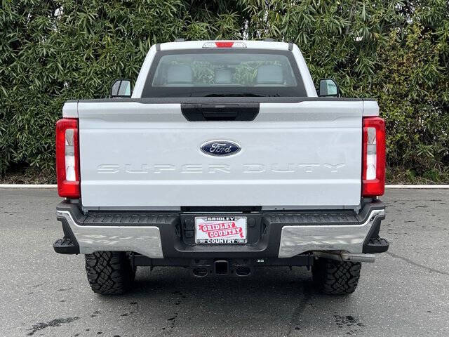 2025 Ford F-350 Super Duty XL