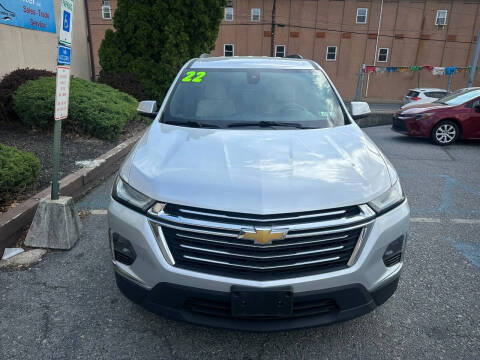 2022 Chevrolet Traverse LT Cloth