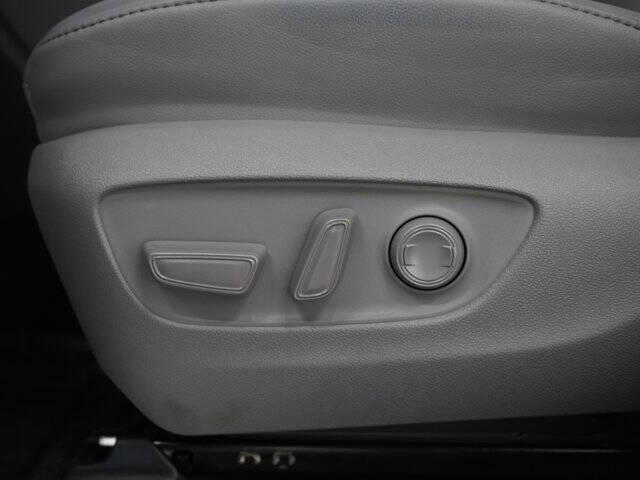2024 Toyota Highlander Platinum