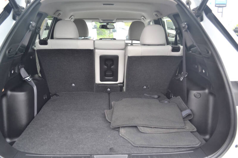 2024 Mitsubishi Outlander SEL