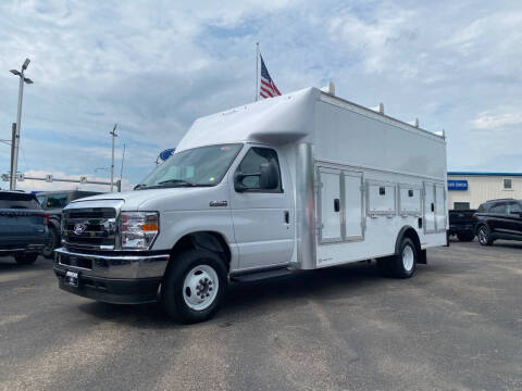 2027 Ford E-Series