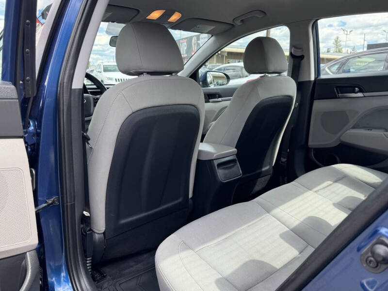 2018 Hyundai Elantra SEL