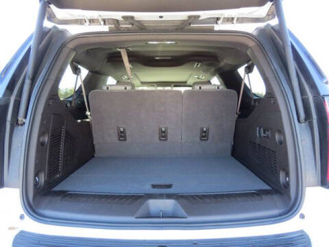 2022 Chevrolet Suburban LT