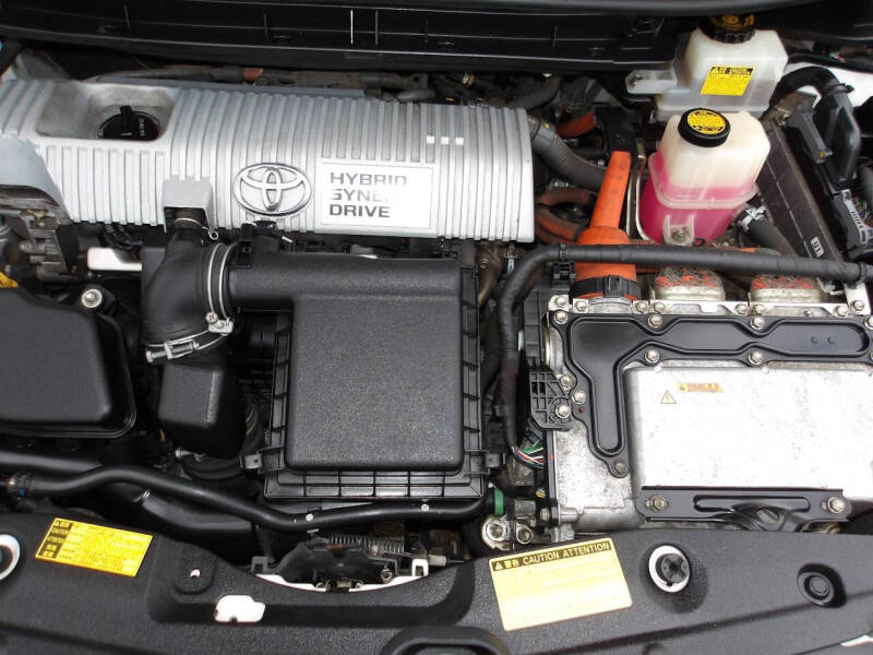 2010 Toyota Prius III