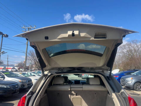 2011 Cadillac SRX Luxury Collection