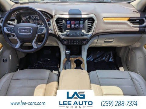 2017 GMC Acadia Denali
